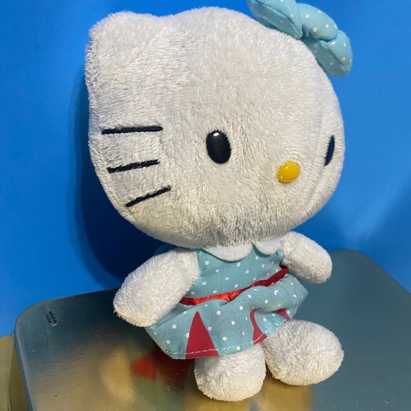 HELLO KITTY VTG 2014 BEANIE PLUSH WEARIG BLUE & RED DRESS w/WHITE POLK-A-DOTS 7” - Picture 7 of 12